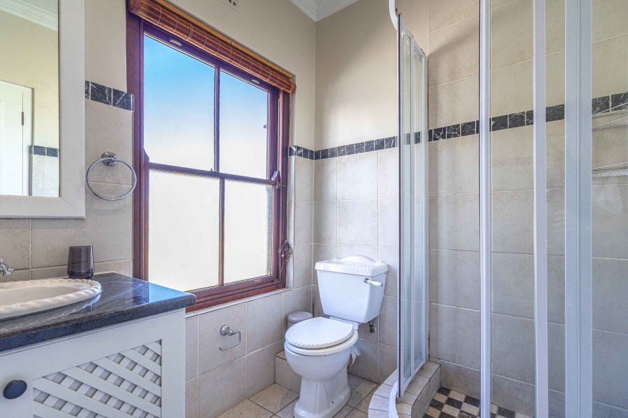 3 Bedroom Property for Sale in Sea Point Western Cape